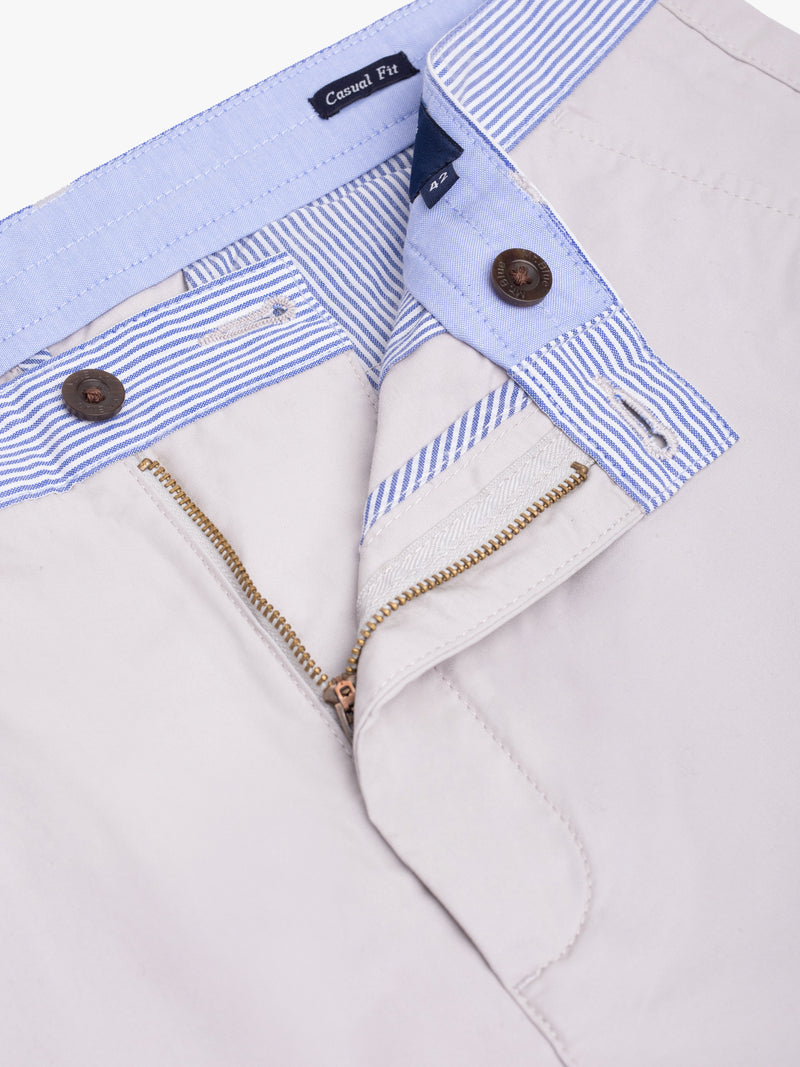 Light beige Chino shorts in casual fit cotton