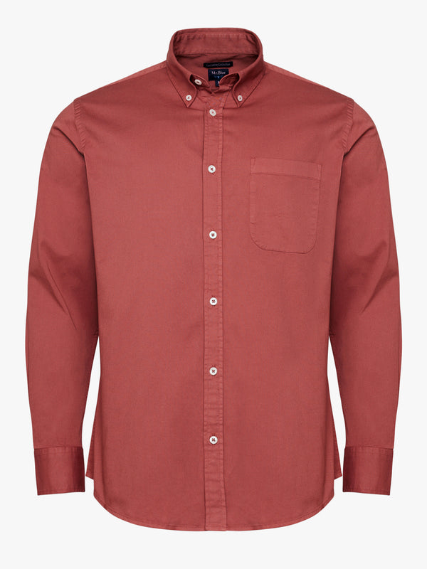 Camisa regular fit de sarga roja