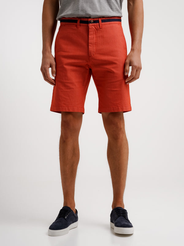 Pantalones cortos rojos de ajuste regular