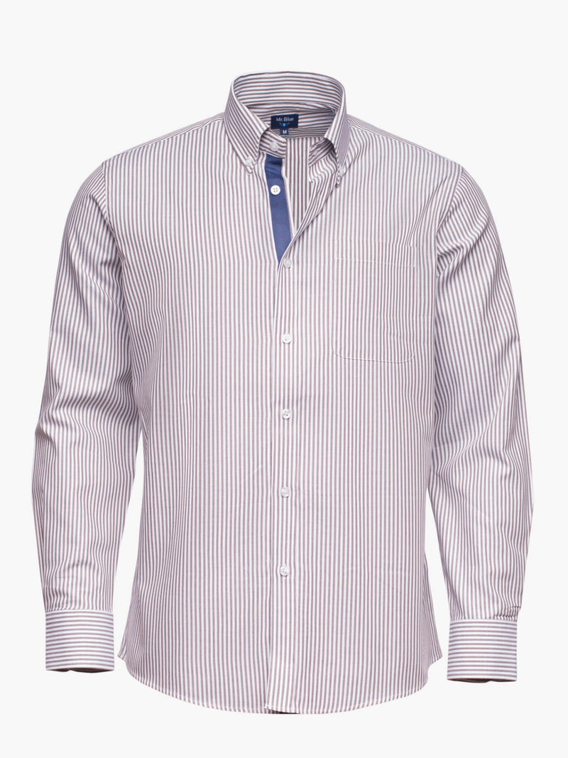 Camisa de algodón a rayas burdeos con bolsillo y detalles