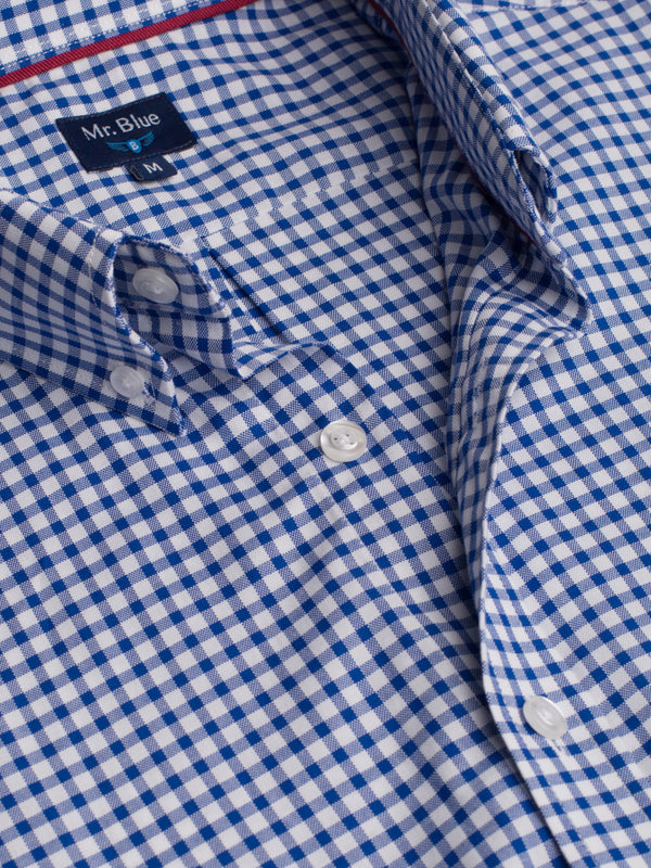 Camisa de algodón a cuadros azules y blancos con el logotipo bordado
