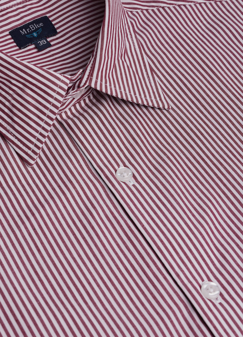 Camisa de popelín de corte clásico Rojo