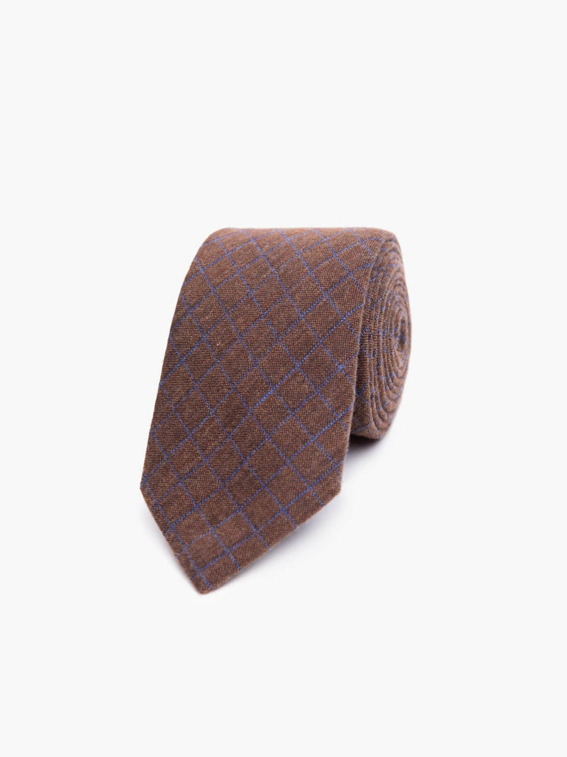 Small square wool tie