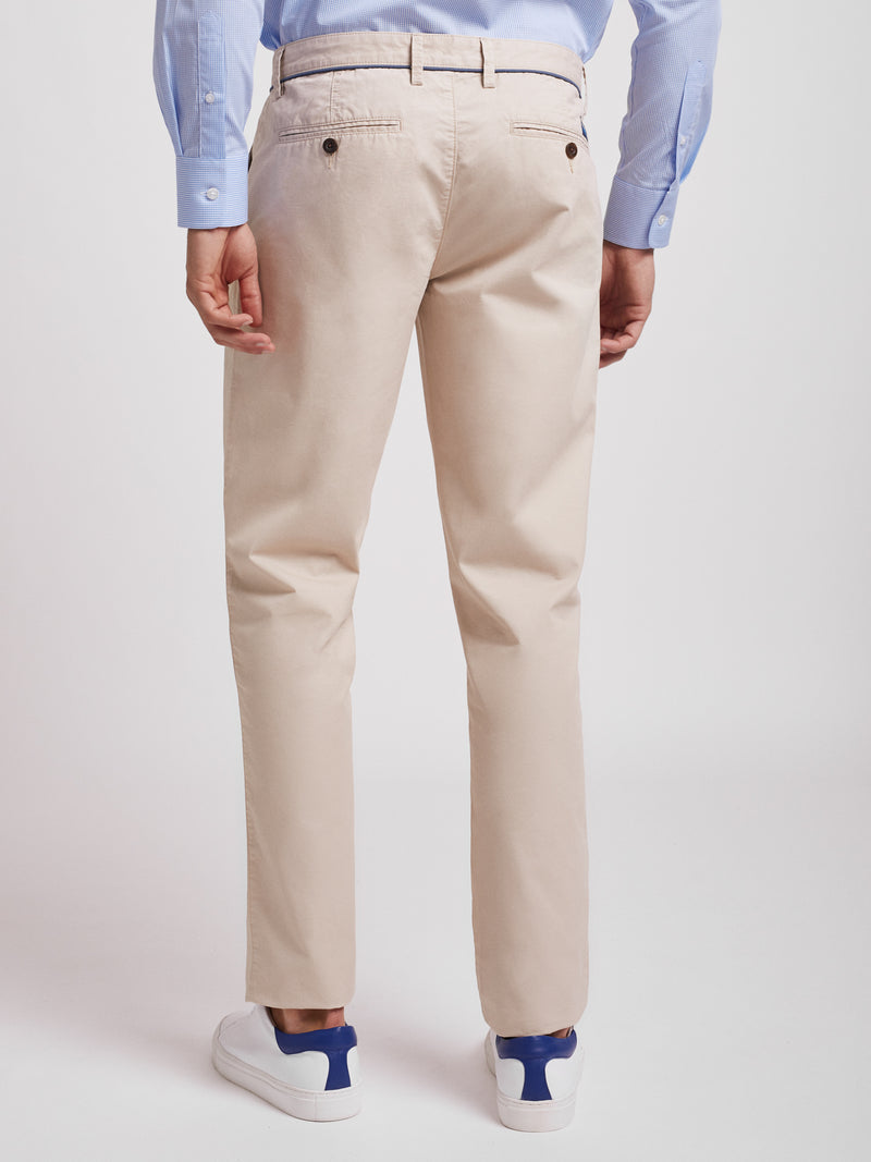 Pantalones chinos beige claro slim fit