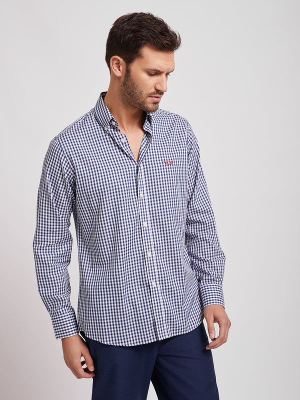 Blue and white checkered shirt in regular fit cotton